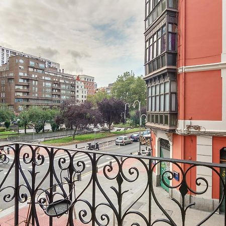 Muy Luminoso A 5 Min Del Centro De Bilbao Apartment Luaran gambar