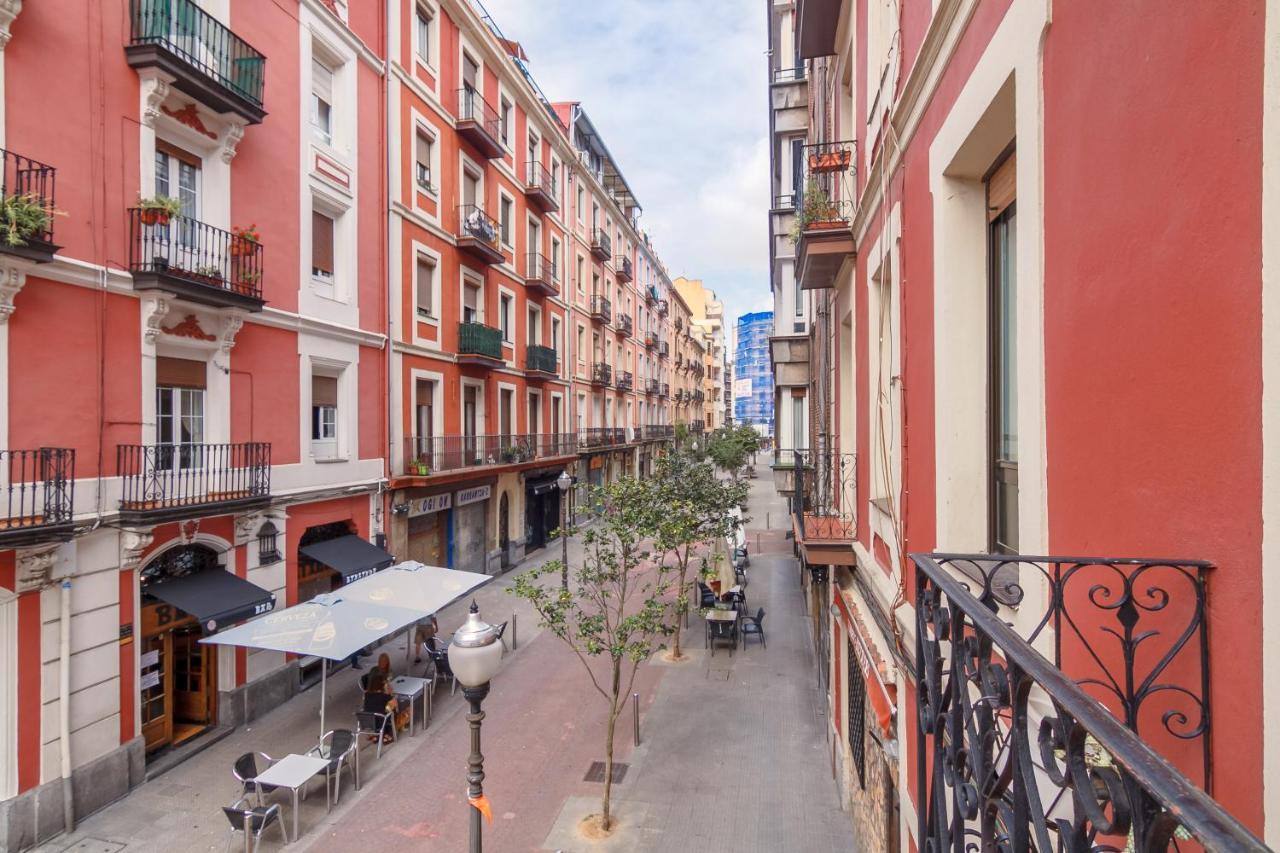 Muy Luminoso A 5 Min Del Centro De Bilbao Apartment Luaran gambar
